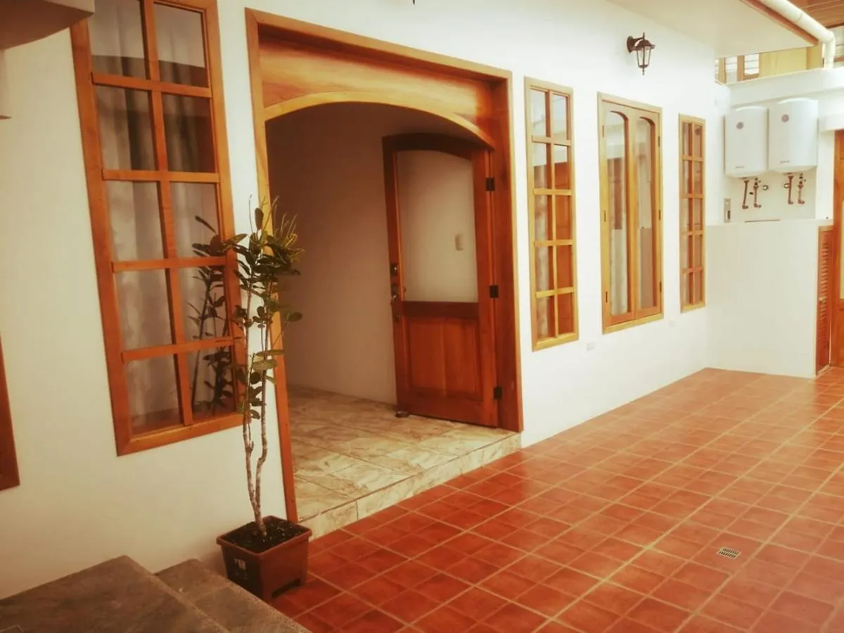 El Arco De Darwin Hotel Puerto Ayora